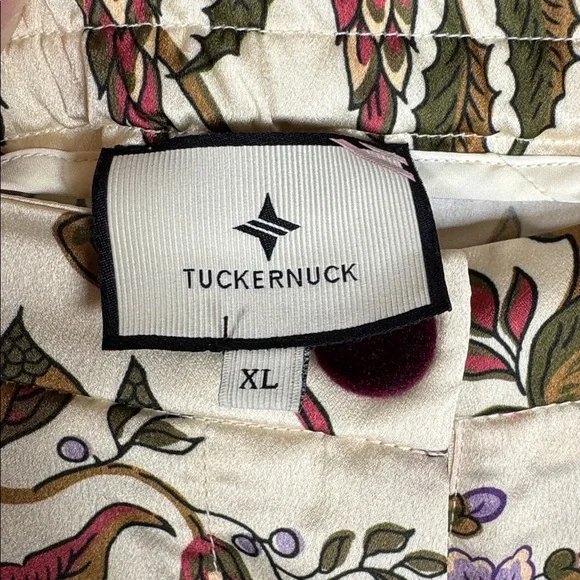 Tuckernuck Chantilly Floral Blazer and Matching Pants Size XL - Picture 12 of 14